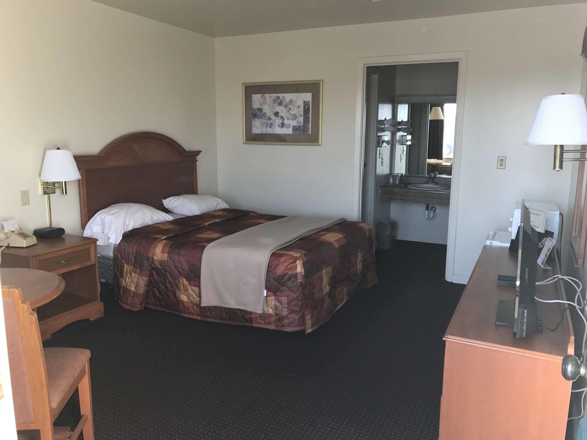 Budget Inn Daleville Eksteriør bilde