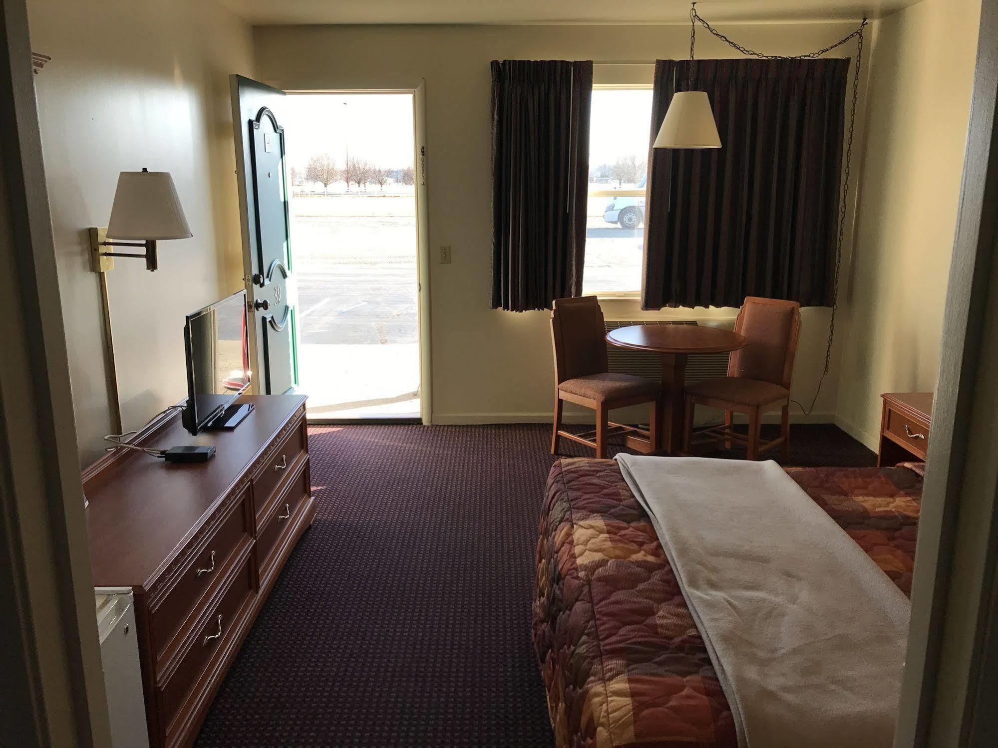 Budget Inn Daleville Eksteriør bilde