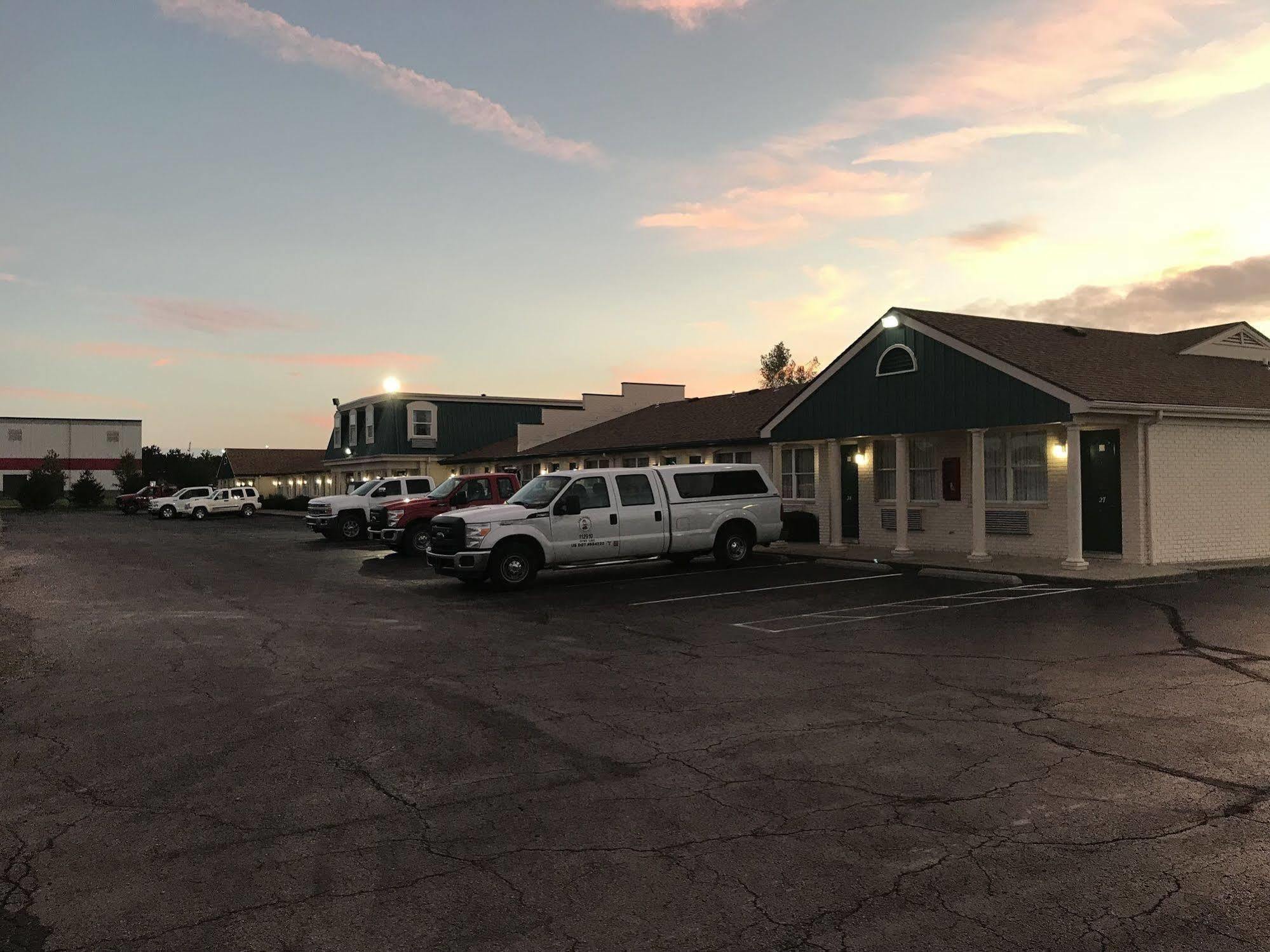 Budget Inn Daleville Eksteriør bilde